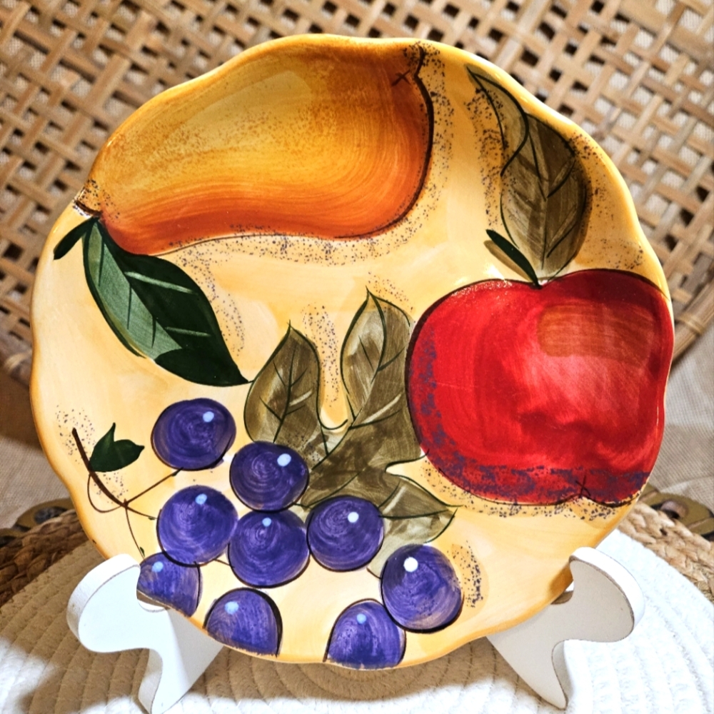 Home Trends VERDONA Salad Plate Fruit Pattern Grapes Pear Apple Hand-painted